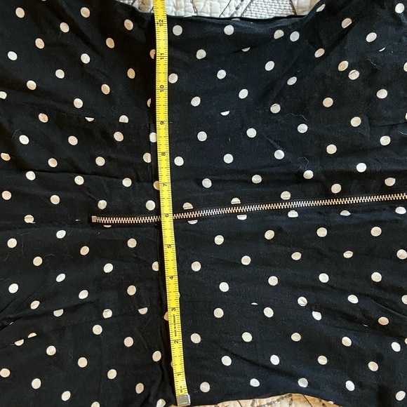H&M dress, knee-length. Black with white polka dots. Size: US 4. - Picture 3 of 5